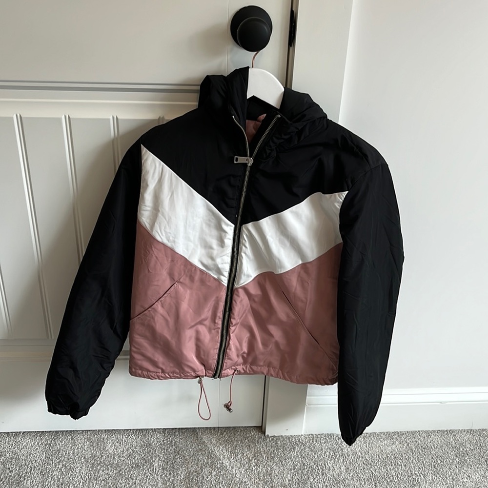 Love Tree wind breaker